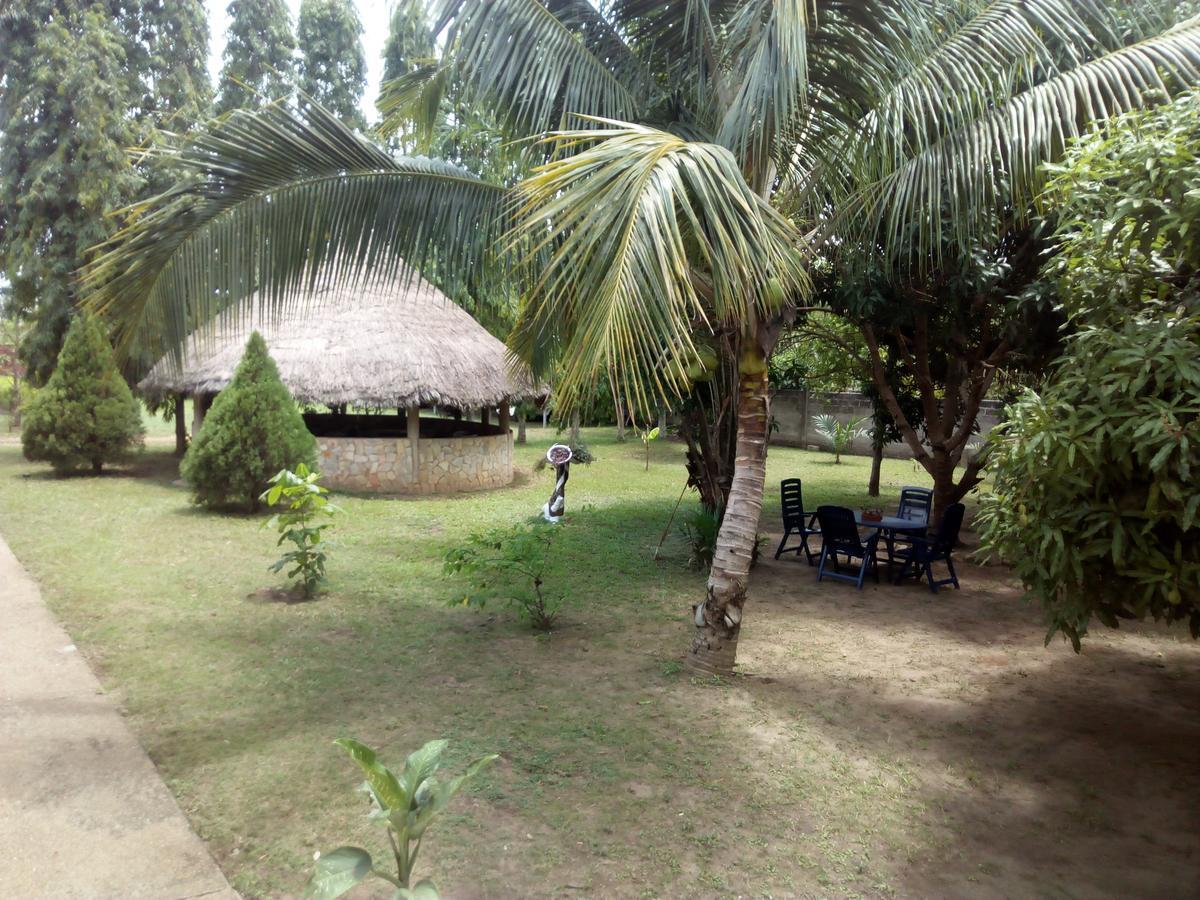 Hotel Royal Kpalime ภายนอก รูปภาพ